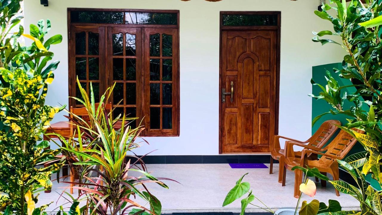 Sigiri Starwing Villa Σιγκιρίγια Εξωτερικό φωτογραφία